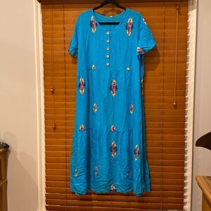 100% Cotton Embroidered blue short sleeve Maxi dress size L/XL (d)